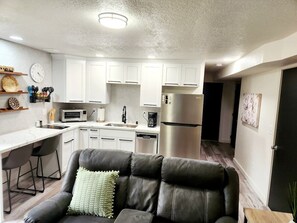 Interior - Quiet hideaway | Private entrance & backyard (Marysville)