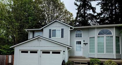 Cozy 1 bdr apartment in a private Verda Ridge home