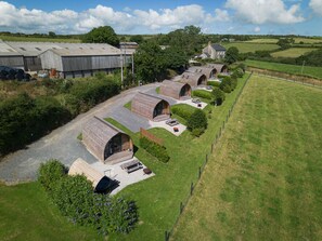 Exterior - Cosy Rural Cabin in the Cornish Countryside (Helston)
