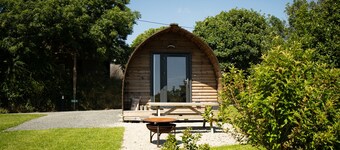 Cosy Rural Cabin in the Cornish Countryside