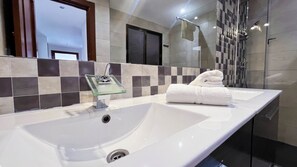 Hair dryer, towels