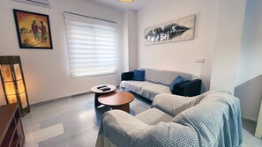 TV - Mshome Casa Maria Málaga (Malaga)