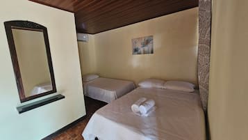 Basic Triple Room | Free WiFi