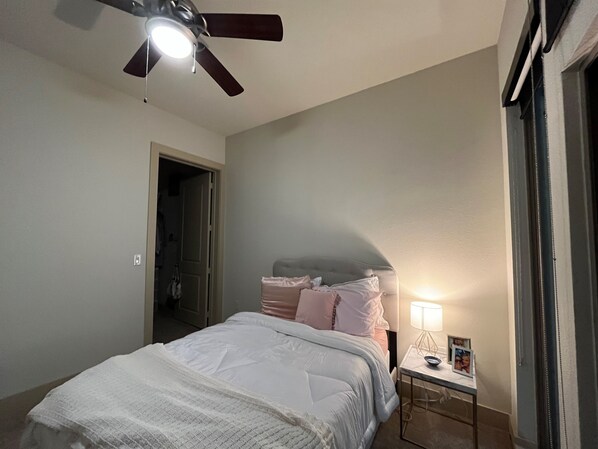 1 bedroom, WiFi, bed sheets