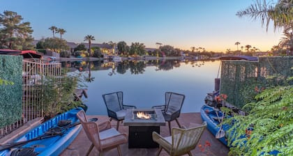 Peaceful Lakeside Setting w/4 Kayaks, Pvt Htd Pool, Game Room, Near Golf & Hiking/Biking Trails