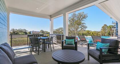 12 Sea Front Ln, Direct Ocean Views, Private Pool, Elevator, Pickleball