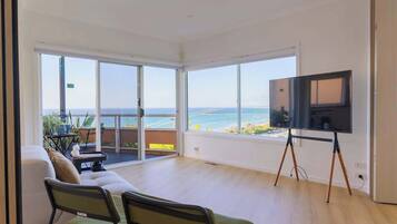 Smart TV, offices