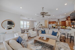 Una Smart TV, una chimenea