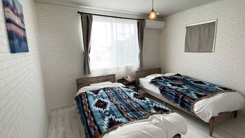 2 bedrooms, free WiFi, bed sheets