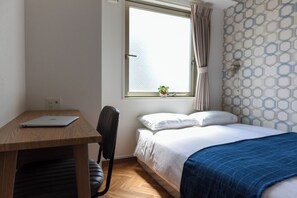 1 bedroom, desk, iron/ironing board, free WiFi - Compact room Free bread in the morning / Osaka Ōsaka (Osaka)