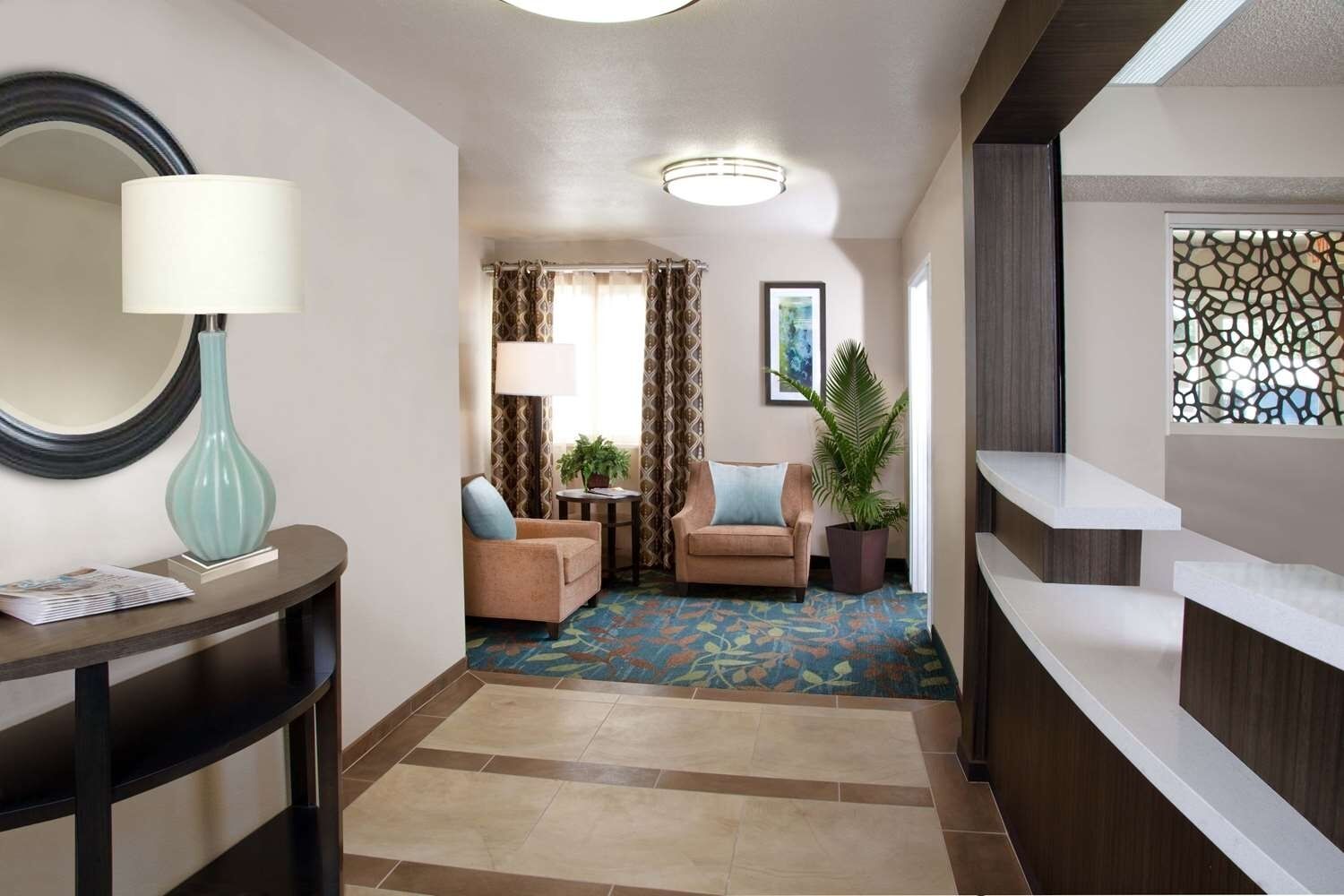 3 Pet-friendly Suites | Full Kitchen & Laundry Facilities | Near Airport - Fort Worth