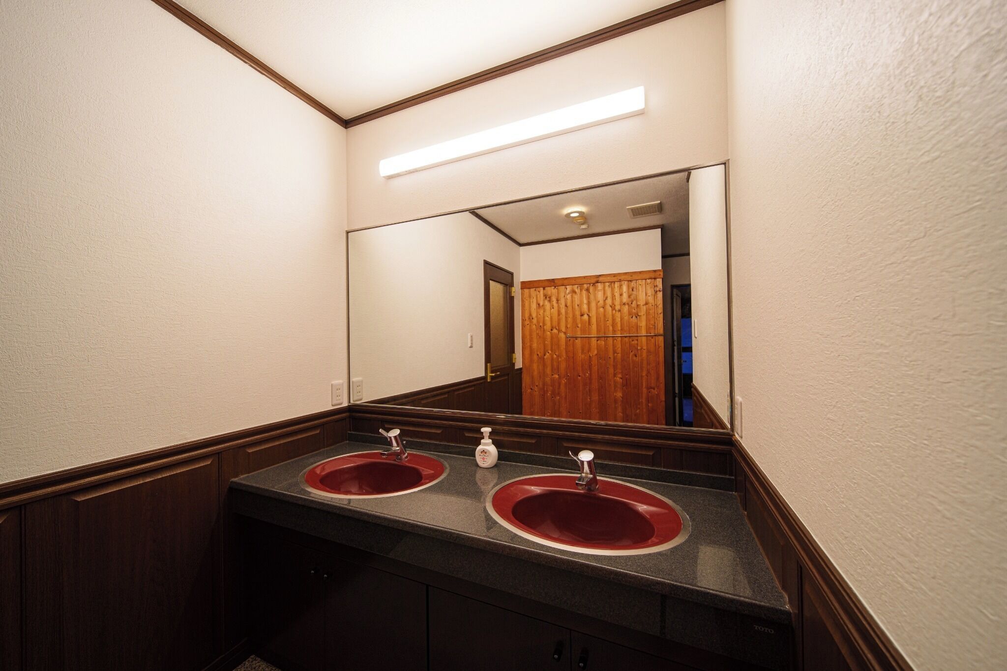 ヘアドライヤー、タオル