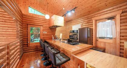 Log cabin hot spring with ocean view Private v / Atami Shizuoka