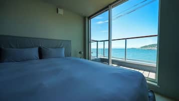 1 bedroom, desk, free WiFi, bed sheets