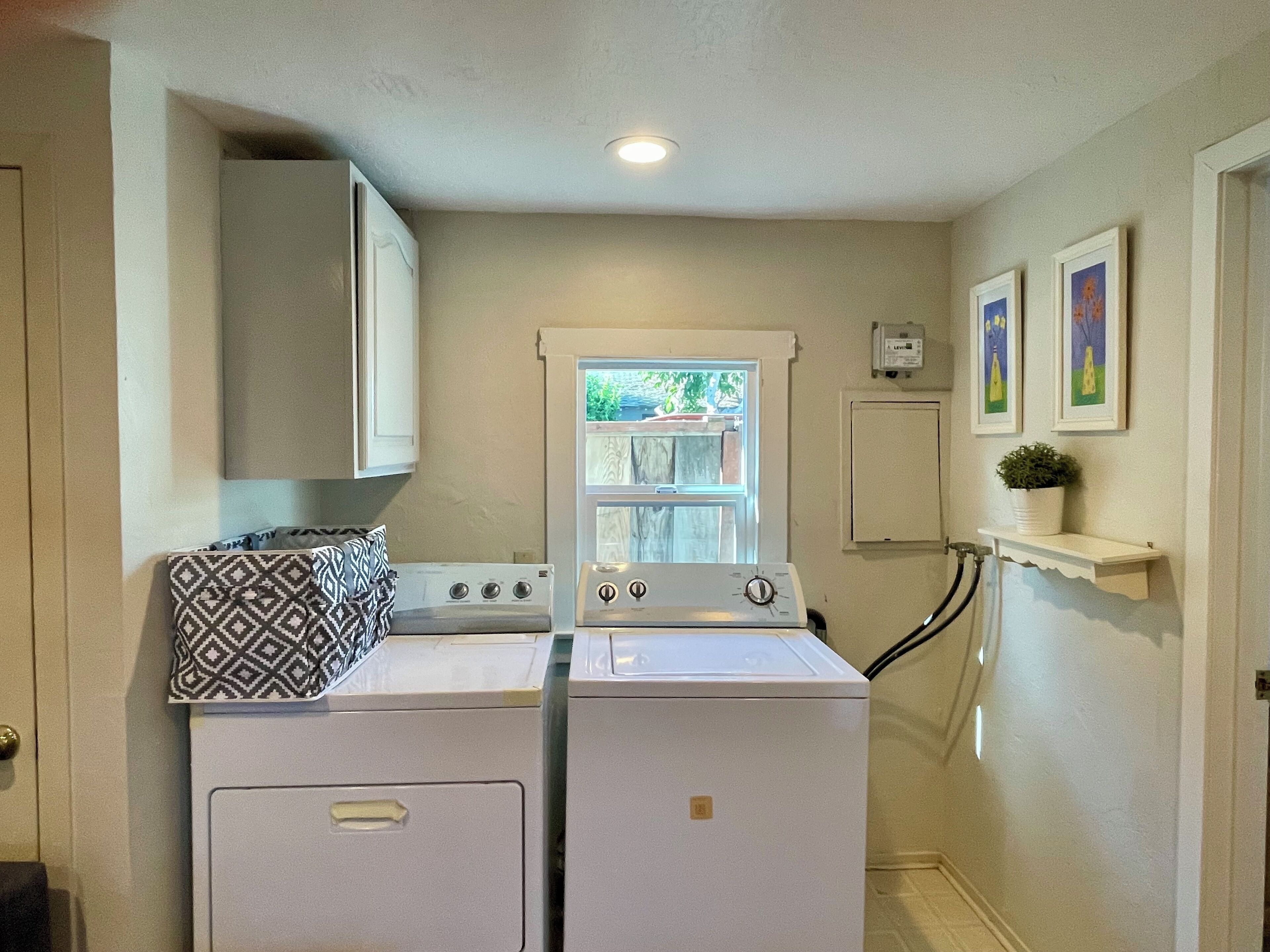 Cabin | Living area | Computer monitors