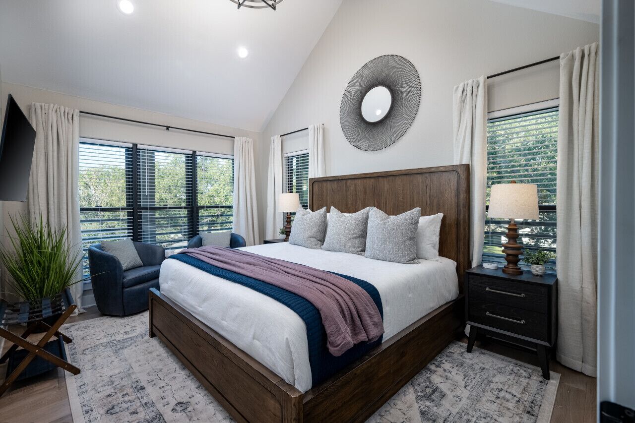 4 soverom, skrivebord, strykejern/-brett og wi-fi (inkludert)