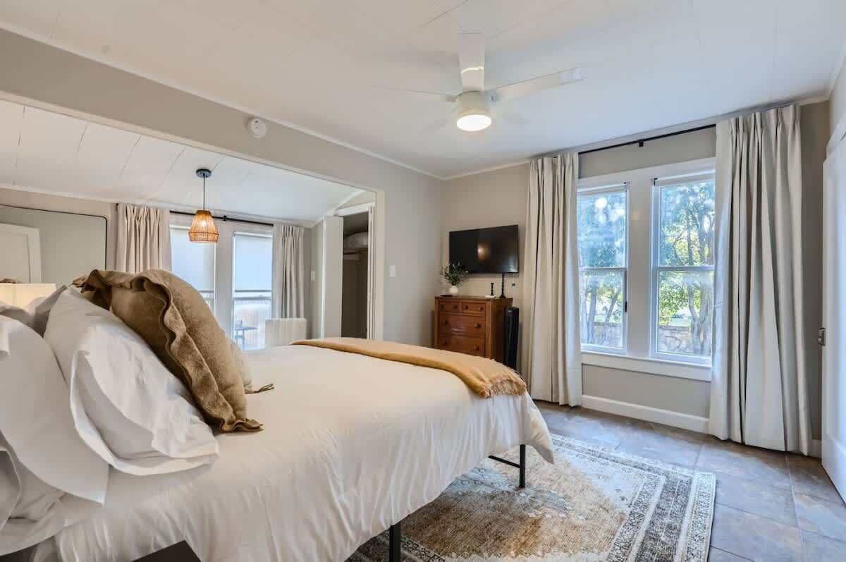 2 Schlafzimmer, Bügeleisen/Bügelbrett, Reisekinderbett, WLAN