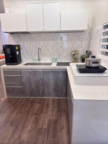 7pax 2-bedroom house with WiFi and AC in lovely Bukit Mertajam@Near AEON