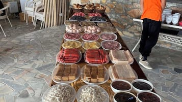 Gratis frukostbuffé varje dag