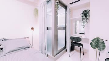 Apartment, 1 Bedroom, Non Smoking | 1 bedroom, desk, iron/ironing board, free WiFi