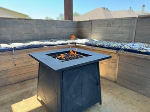 Property grounds - Cypress Moss Retreat in Legacy 4BR 2BA (Bossier City)