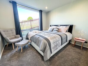 1 bedroom, desk, iron/ironing board, free WiFi