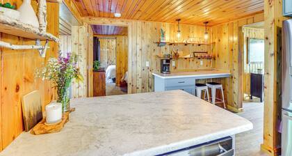 Lake WI Escape! Explore, Boat, Swim & Hike