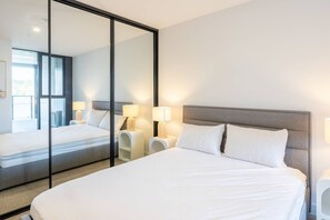 Iron/ironing board, travel cot, WiFi, bed sheets