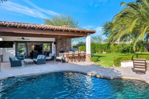 A heated pool - Luxury Single Story Home w/ Pool House, Heated Pool/Spa, Outdoor Living, Fire Pit, Garage Parking! (Scottsdale)