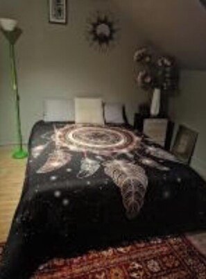 4 chambres, fer et planche à repasser, Wi-Fi, draps fournis