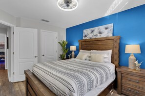 4 bedrooms, iron/ironing board, free WiFi, bed sheets