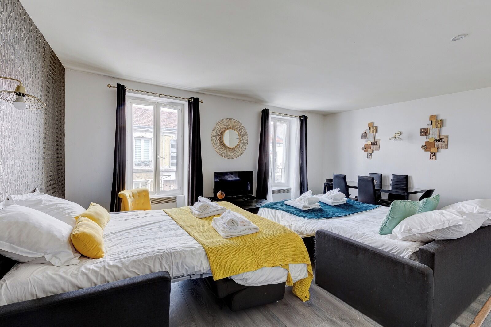 2 chambres, fer et planche à repasser, Wi-Fi, draps fournis