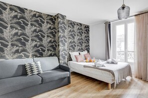 1 habitación, internet y ropa de cama 