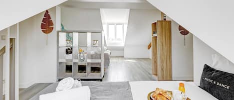 2 chambres, fer et planche Ă repasser, Wi-Fi, draps fournis