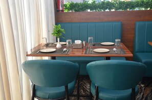 Restaurant - Hotel Ramayana (Parbhani)