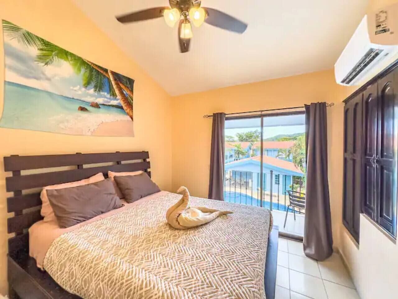 2 quartos, escrivaninha, Wi-Fi de cortesia, roupa de cama