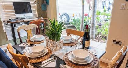 PEACEFUL, NEAR SDSU, CENTRAL with LG PATIO, FULL KITCHEN, COZY BEDS, GATED HOME