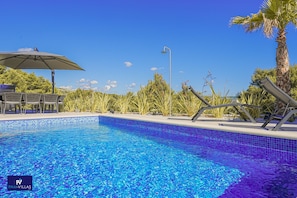 A heated pool - Primosten Hills West - Branded Luxury Villa (Primošten)
