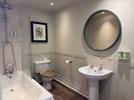 Superior Room | Egyptian cotton sheets, premium bedding, individually decorated