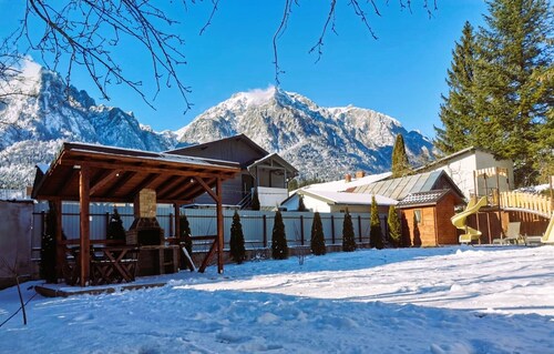Vila Panduri 23, Bușteni – A Hidden Gem in Romania’s Carpathian Mountains