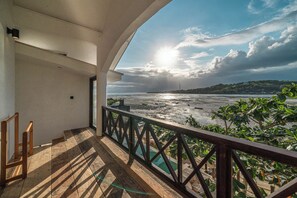 Comfort Villa, Patio, Beach View | Balcony view