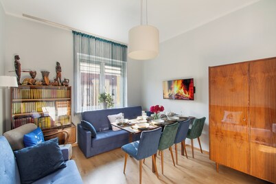 2 Bed Flat - Sleeps 8 - Parking - Wifi