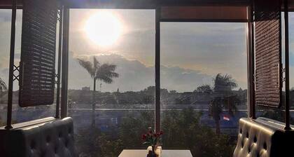 Hotel Brothers Solo Baru