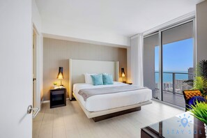 3 bedrooms, desk, iron/ironing board, travel crib