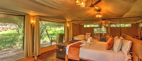 Standard Tent, Garden View | In-room safe, desk, laptop workspace, blackout drapes