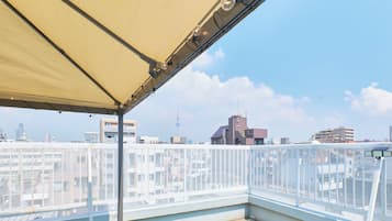 高級樓中樓客房, 多張床, 城市景觀 | 1 間臥室、熨斗/熨衣板、免費無線上網