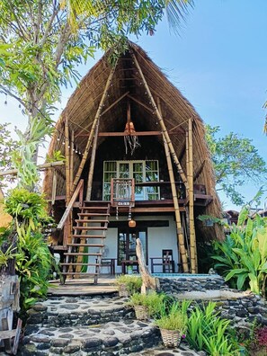 Family Twin Room, Balcony, Lake View | Free WiFi - The Frog Cabana (Wang Nam Khiao)