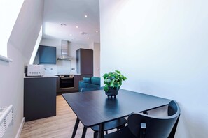 Imagen sin descripción, 2 de 41, botón