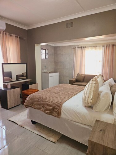 North Ryde Guest Lodge where you comfort is our priority .