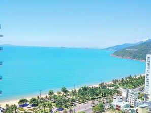 Deluxe Suite, 3 Bedrooms | Beach/ocean view